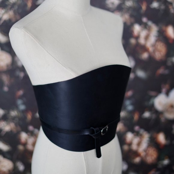 Dehanche-inspired Corset Belt - handmade, genuine leather, absolutely st… - Picture 3 of 10